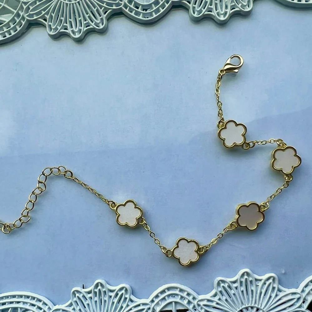 Four Leaf Clover Gold Bracelet